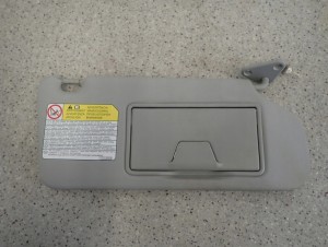 MITSUBISHI ASX 10-16 DASZEK PRZECIWSŁONECZNY PRAWY