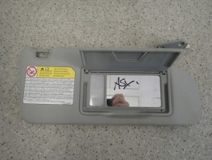 MITSUBISHI ASX 10-16 DASZEK PRZECIWSŁONECZNY PRAWY 2/3 MINIATURA