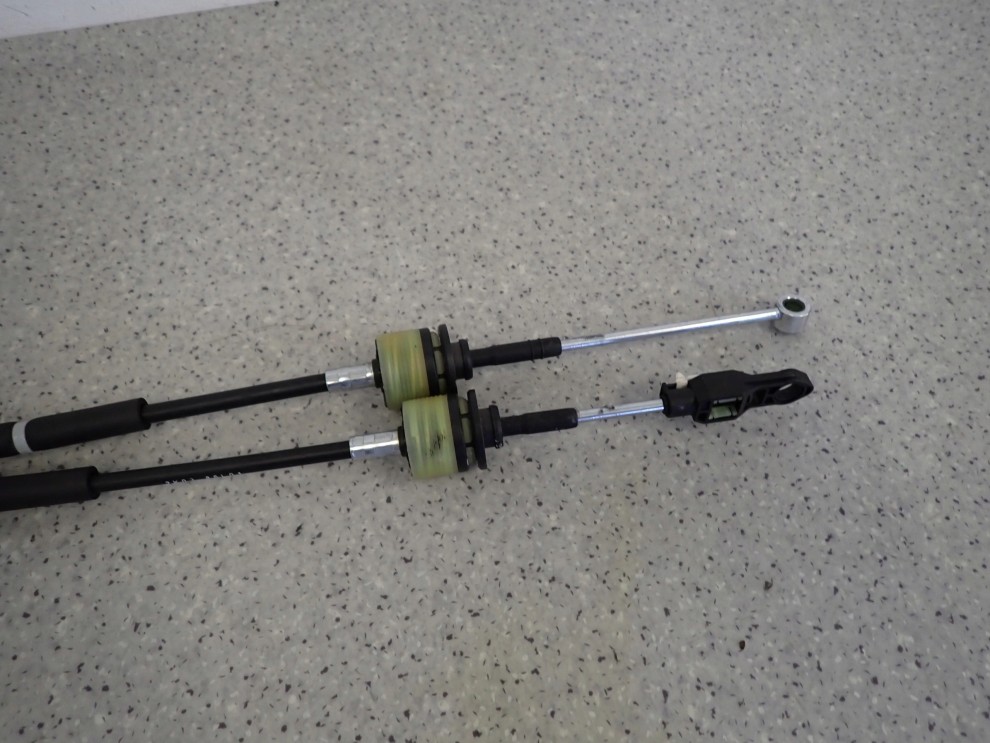 SUZUKI SPLASH 1.3 DDDIS DIESEL 08- LINKI ZMIANY BIEGÓW MANUAL 3/7