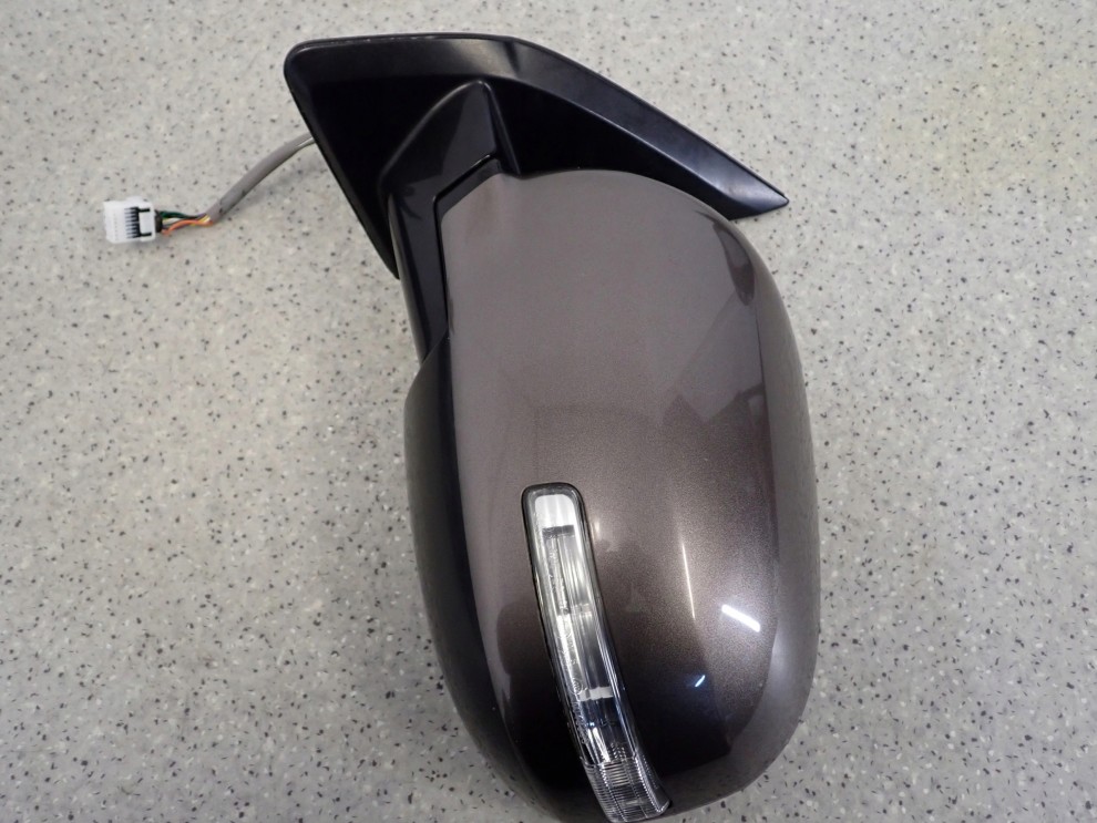 MITSUBISHI ASX 10- LUSTERKO LEWE C06A 9 PIN EUROPA 4/12