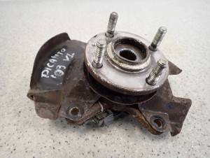 KIA PICANTO 08-11 ZWROTNICA PIASTA PRZEDNIA LEWA 3/5 MINIATURA