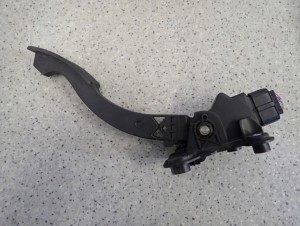 MITSUBISHI ASX 1.8 DID 10-16 POTENCJOMETR GAZU PEDAŁ 2/4 MINIATURA