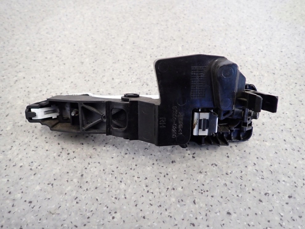 KIA CEED 06-12 KLAMKA PRZEDNIA PRAWA DRZWI 3/6