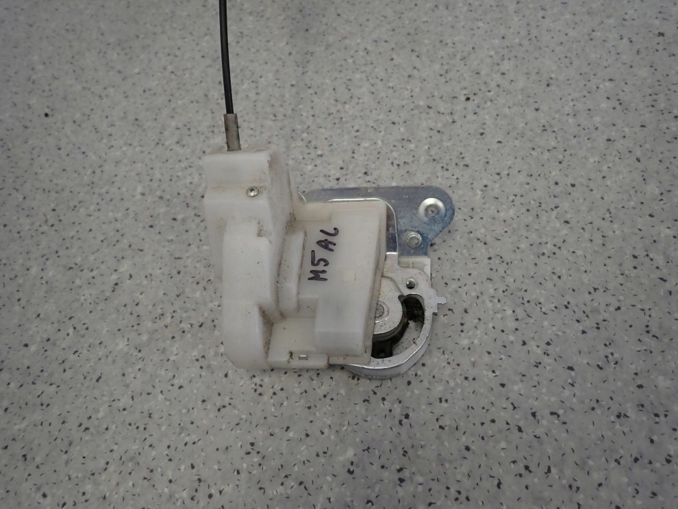 MAZDA5 MAZDA 5 06- ZAMEK DRZWI TYLNY LEWY 5/8