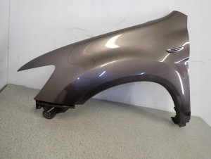 MITSUBISHI ASX 10- BŁOTNIK PRZEDNI LEWY C06A 2/12 MINIATURA