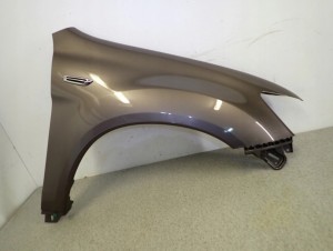 MITSUBISHI ASX 10- BŁOTNIK PRZEDNI PRAWY C06A 5/11 MINIATURA