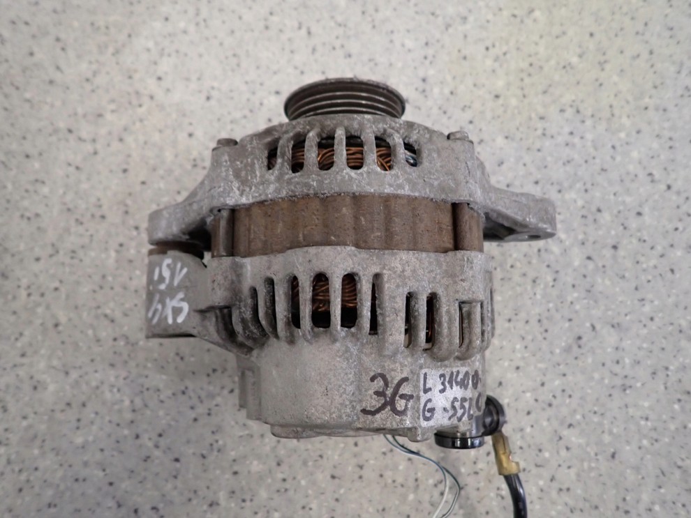 SUZUKI SX4 SEDICI 06-13 1.5i BENZYNA ALTERNATOR 31400-55L0 2/5