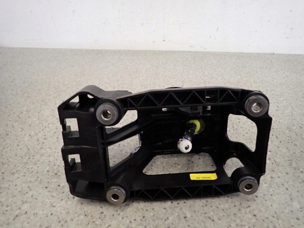 TOYOTA AVENSIS T25 2.0D 03-05 DŹWIGNIA ZMIANY BIEGÓW 4/4