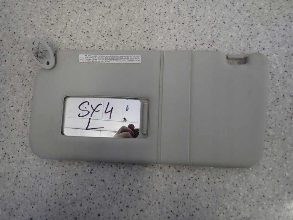 SUZUKI SX4 FIAT SEDICI 06-13 DASZEK PRZECIWSŁONECZNY LEWY 2/4