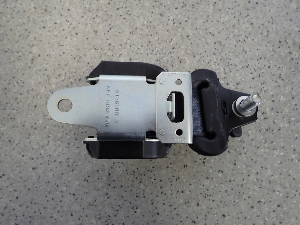 MITSUBISHI ASX 10-16 PAS BEZPIECZEŃSTWA TYLNY ŚRODKOWY 4/5