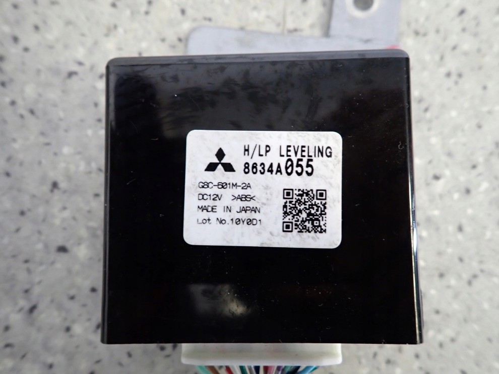 MITSUBISHI ASX 10-16 MODUŁ STEROWNIK ŚWIATEŁ REFLEKTORÓW XENON 2/3