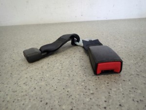 MITSUBISHI ASX 10-16 ZAPINKA PASA TYLNA LEWA