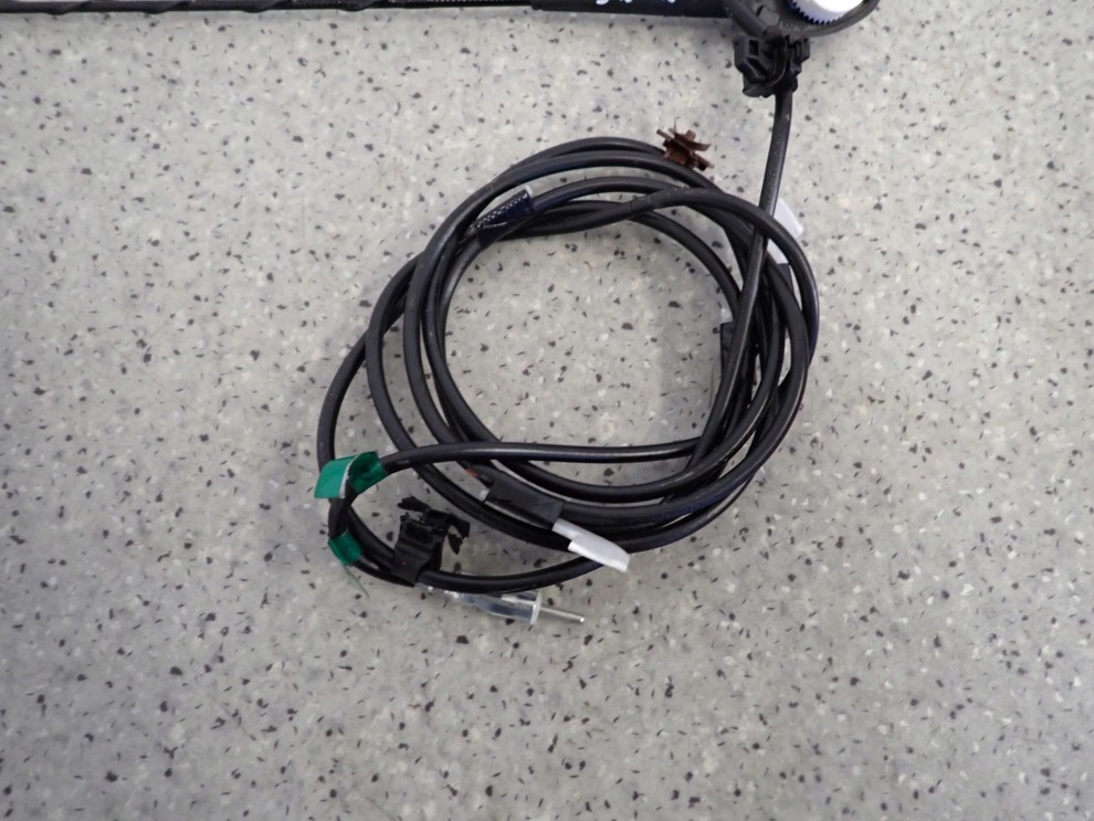 SUZUKI SX4 06-12 ANTENA PODSTAWA ANTENY DACHOWEJ 3/5