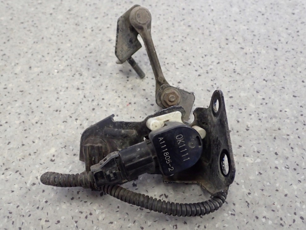 MITSUBISHI ASX 10-16 CZUJNIK POZIOMOWANIA XENONU PRZEDNI 5/5