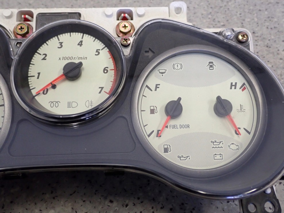 TOYOTA RAV4 RAV4 2.0 D4D 00-02 ZEGARY LICZNIK 3/5