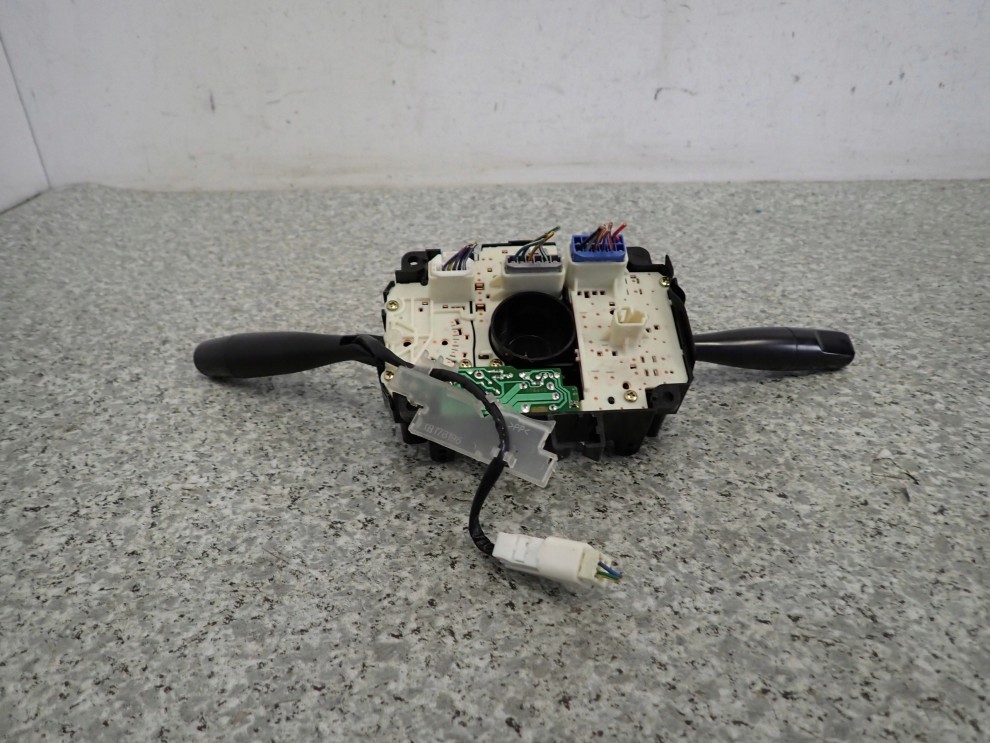 SUZUKI IGNIS 00-03 PRZEŁĄCZNIK ZESPOLONY ŚWIATEŁ WYCIERACZEK 6/6