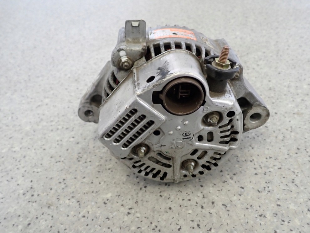 TOYOTA CAMRY 92-95 2.2 i ALTERNATOR 7/7