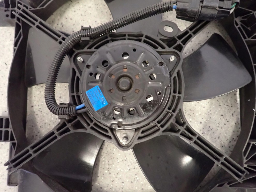 MITSUBISHI ASX 1.8 DID 10-16 WENTYLATOR CHŁODNICY 2/5