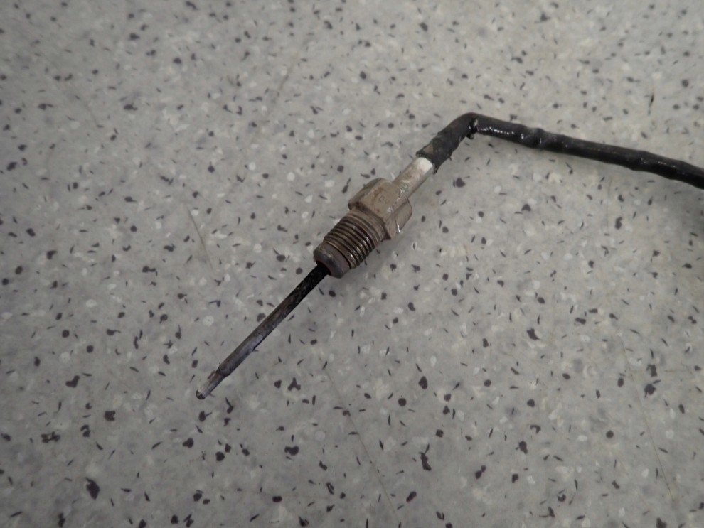 KIA CEED 1.6 CRDi 10-12 CZUJNIK TEMPERATURY SPALIN 2/3