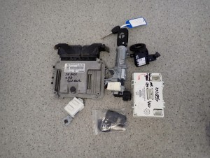 FIAT SEDICI 1.9 DDIS 06-12 ZESTAW STARTOWY KOMPUTER STACYJKA