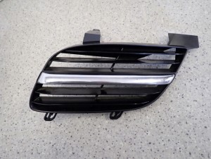 NISSAN ALMERA N16 00-03 ATRAPA PRZEDNIA LEWA