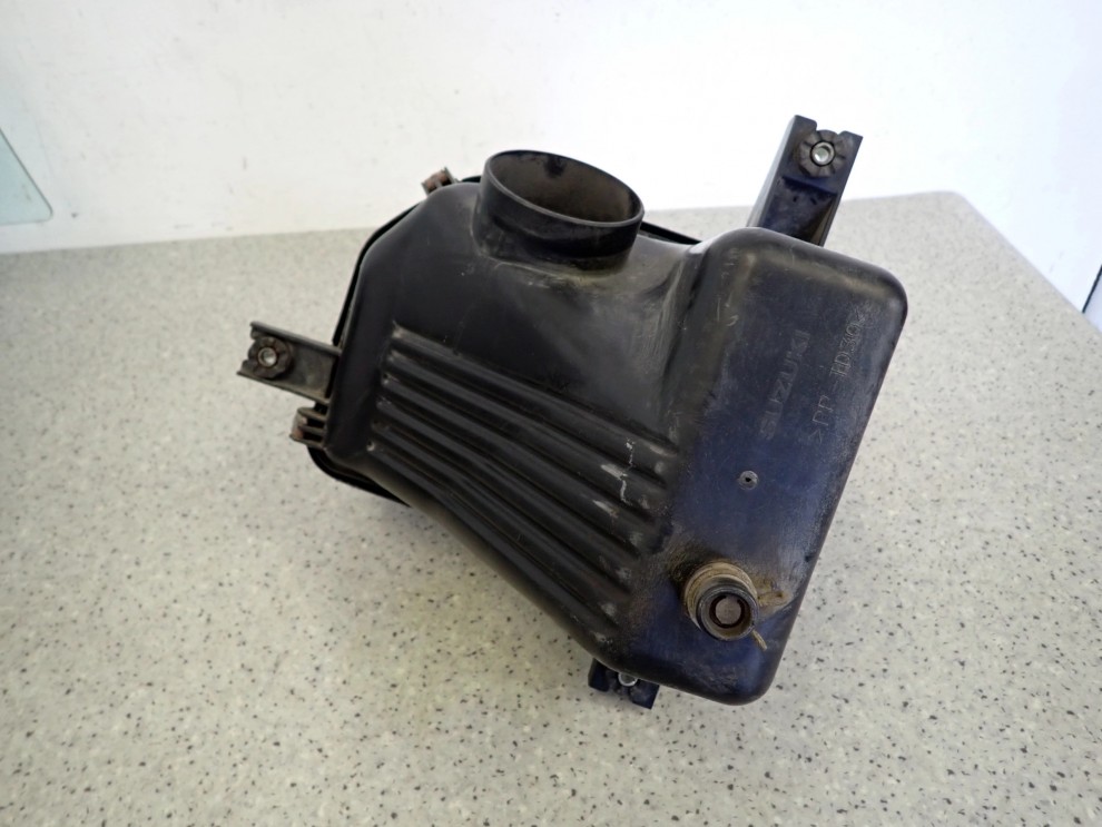 SUZUKI GRAND VITARA II 1.9d 05- OBUDOWA FILTRA POWIETRZA 6/6