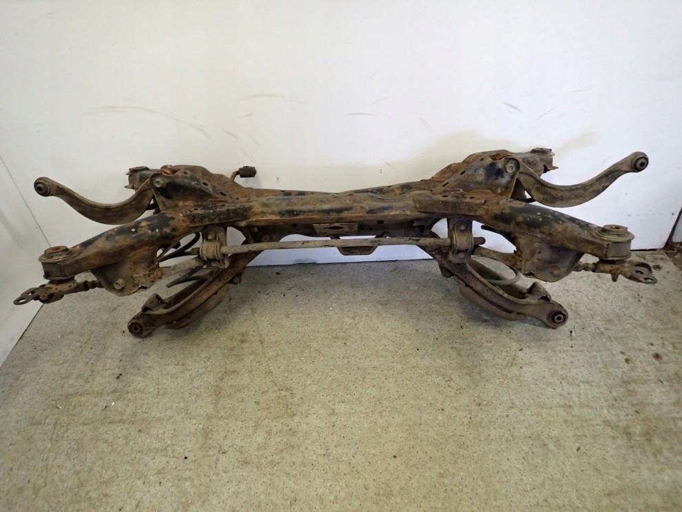 MAZDA 6 02-07 BELKA TYLNEGO ZAWIESZENIA 1/15