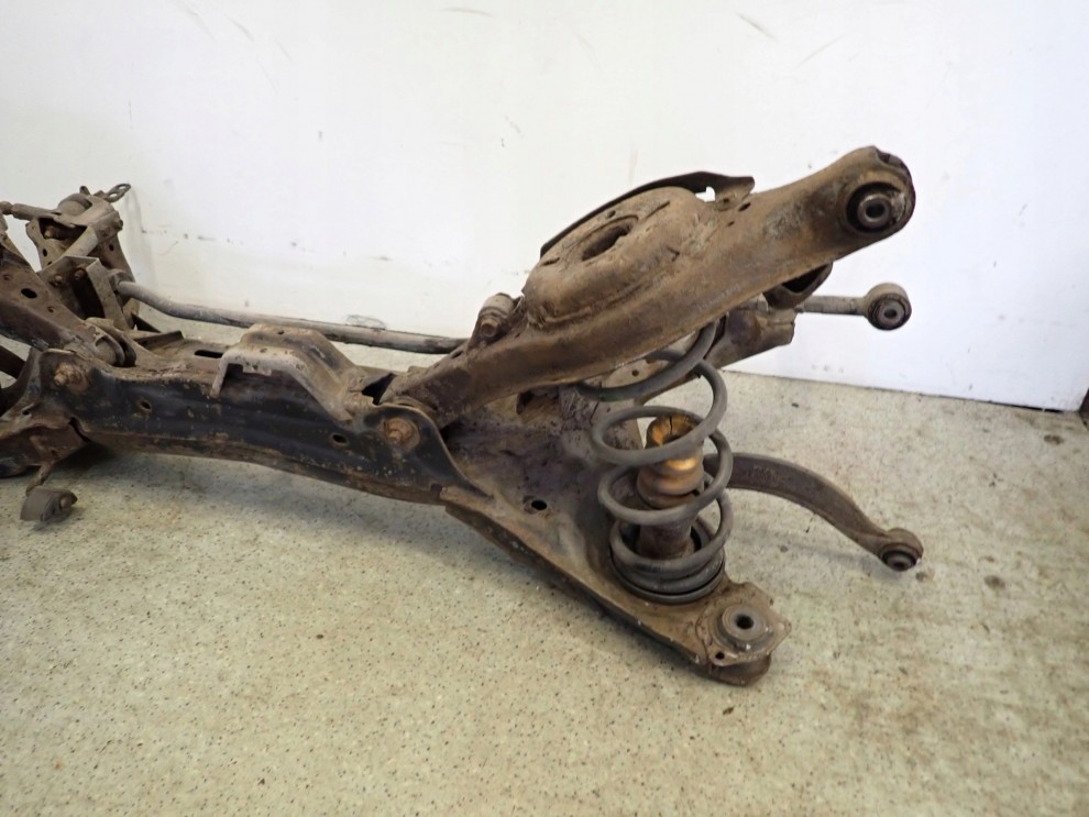 MAZDA 6 02-07 BELKA TYLNEGO ZAWIESZENIA 8/15