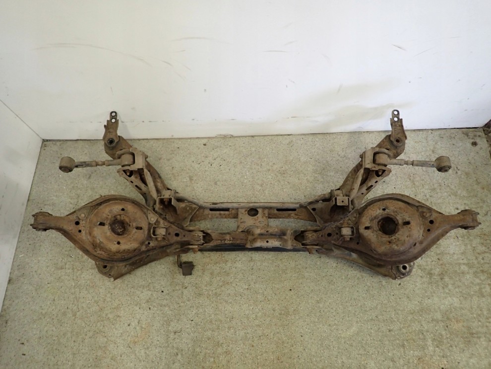 MAZDA 6 02-07 BELKA TYLNEGO ZAWIESZENIA 10/15