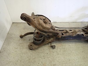 MAZDA 6 02-07 BELKA TYLNEGO ZAWIESZENIA 9/15 MINIATURA