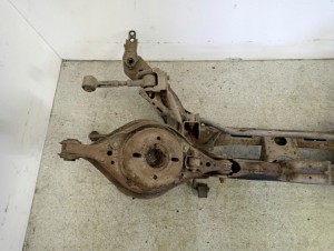 MAZDA 6 02-07 BELKA TYLNEGO ZAWIESZENIA 11/15 MINIATURA