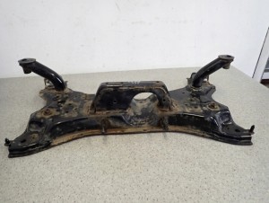 SUZUKI SPLASH 08-14 SANKI BELKA PRZEDNIA SILNIKA DIESEL DDIS 9/11 MINIATURA