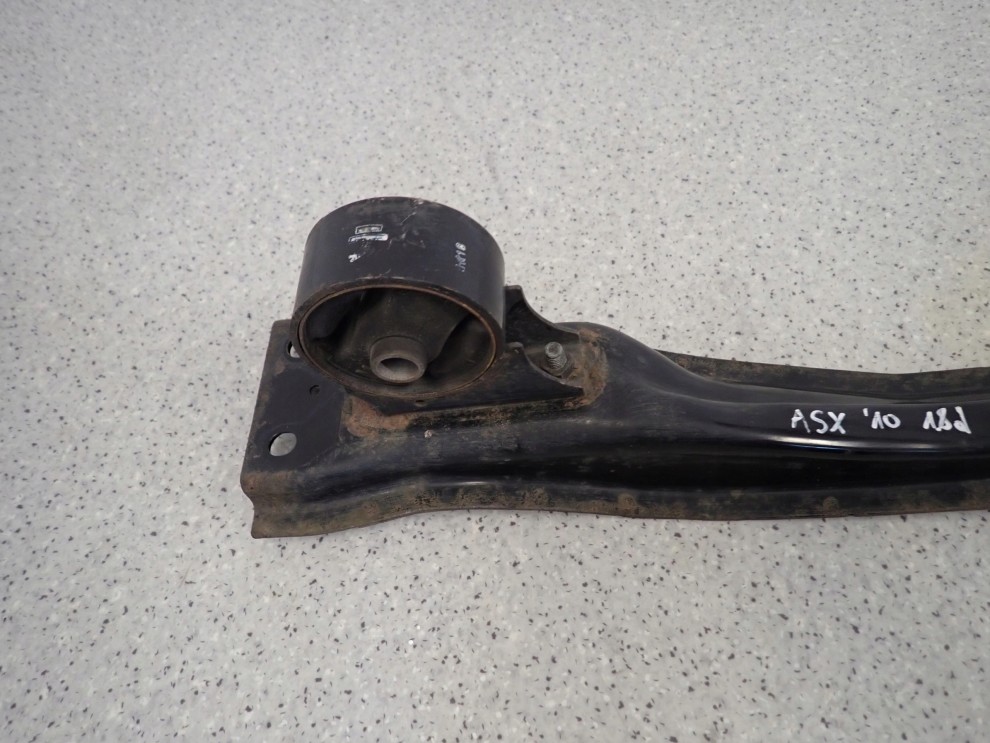 MITSUBISHI ASX 1.8 DID 10- BELKA WZDŁUŻNA SILNIKA 3/9