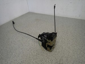 NISSAN PRIMERA P12 KOMBI 02-07 ZAMEK DRZWI TYLNY PRAWY