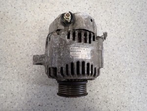 HONDA PRELUDE 96-99 2.0i ALTERNATOR 1/7 MINIATURA