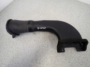 MITSUBISHI PAJERO III 00-06 3.2 DiD ŁAPACZ POWIETRZA DOLOT