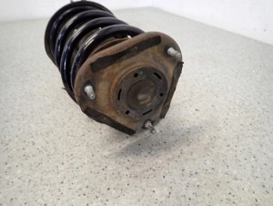 TOYOTA AVENSIS T25 2.0 DIESEL 03-08 AMORTYZATOR PRZEDNI LEWY 4/7 MINIATURA