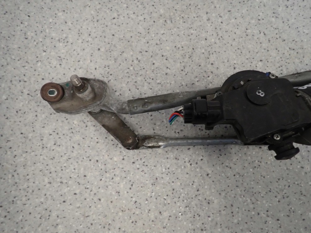 TOYOTA COROLLA VERSO 04- MECHANIZM SILNICZEK WYCIERACZEK PRZEDNICH KOMPLET 2/8