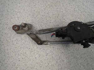 TOYOTA COROLLA VERSO 04- MECHANIZM SILNICZEK WYCIERACZEK PRZEDNICH KOMPLET 2/8 MINIATURA