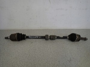 KIA CEED 1.6 CRDI 06-12 PÓŁOŚ PRZEDNIA PRAWA