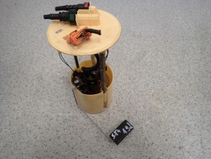 SUZUKI SX4 1.9 DIESEL 06-13 CZUJNIK POZIOMU PALIWA POMPA