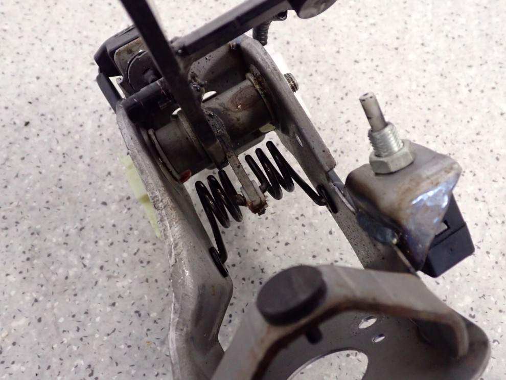 KIA CEED 07-11 PEDAŁ SPRZĘGŁA 5/5