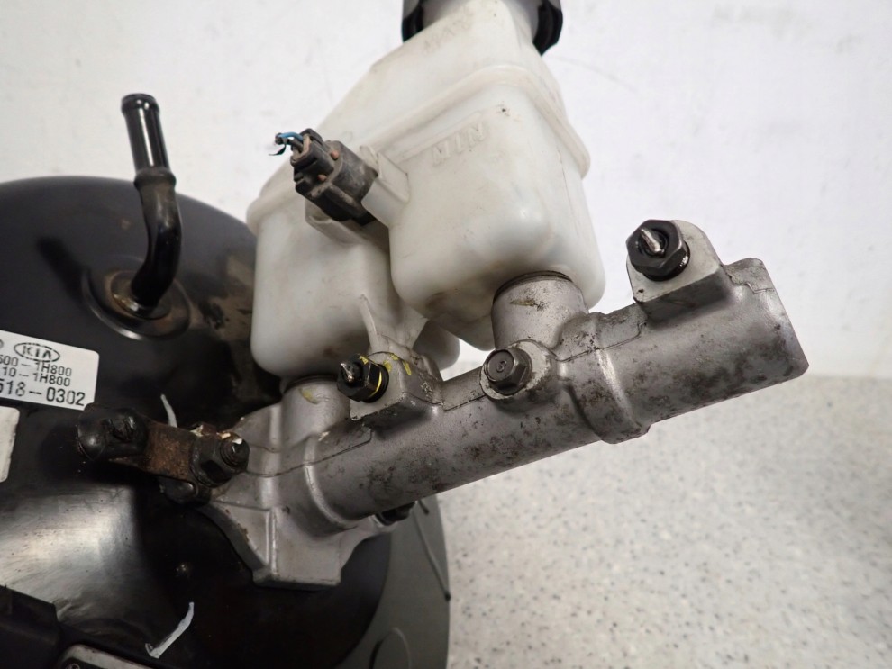 KIA CEED 09- 1.6 CRDI SERWO HAMULCOWE POMPA 4/4