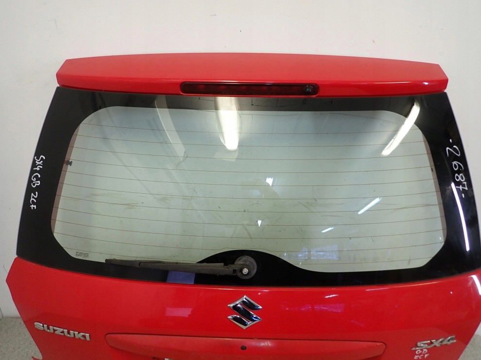 SUZUKI SX4 06-13 KLAPA BAGAŻNIKA SZYBA TYLNA ZFC 3/11