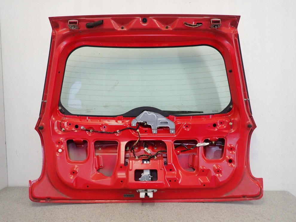 SUZUKI SX4 06-13 KLAPA BAGAŻNIKA SZYBA TYLNA ZFC 8/11