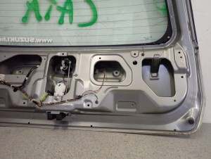 SUZUKI IGNIS II 04-07 KLAPA BAGAŻNIKA SZYBA TYLNA ZU1 12/12 MINIATURA