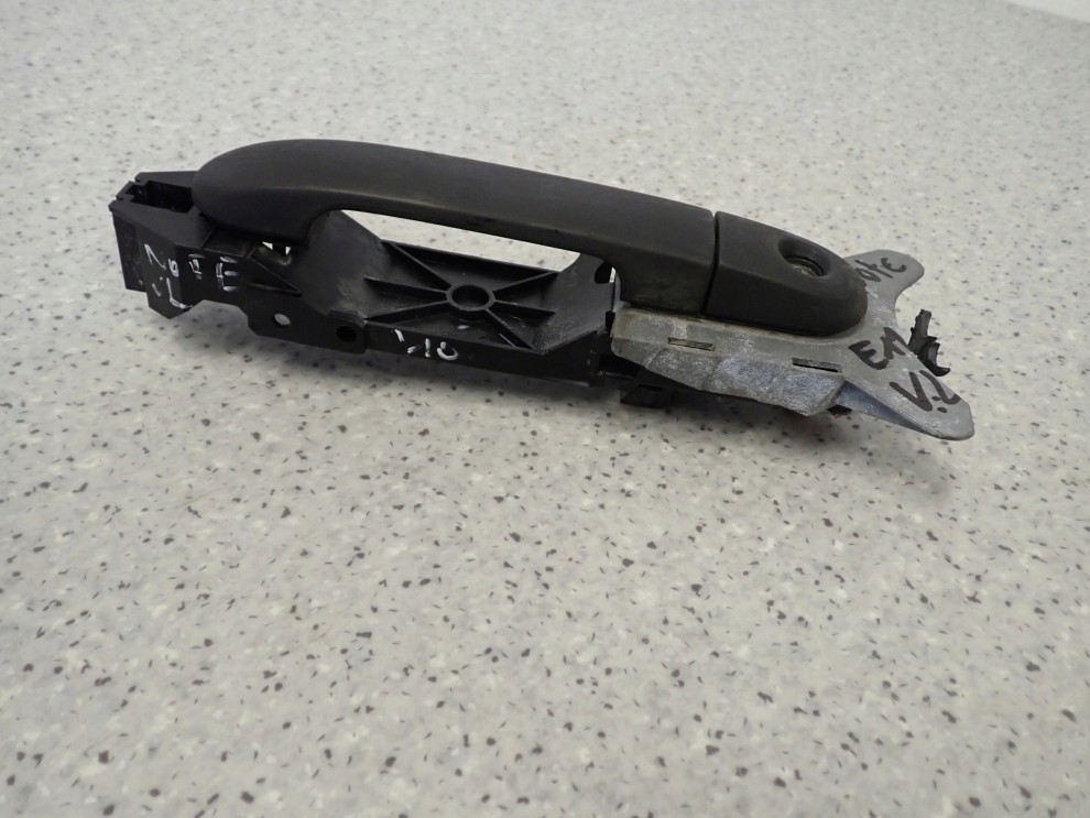 NISSAN NOTE E11 06-12 KLAMKA DRZWI PRZEDNIA LEWA 6/10