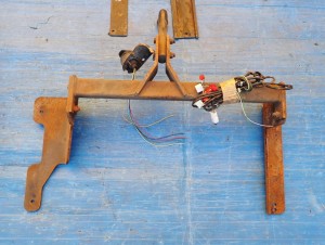 CHEVROLET AVEO SEDAN T250 07- HAK HOLOWNICZY 9/9 MINIATURA