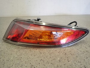 HONDA CIVIC UFO VIII 06-09 LAMPA TYLNA PRAWA ZEWNĘTRZNA 2/5 MINIATURA