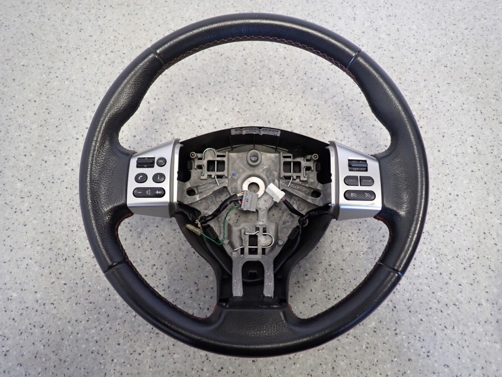 NISSAN NOTE E11 06-12 KIEROWNICA KOŁO KIEROWNICY MULTIFUNKCYJNA 1/9